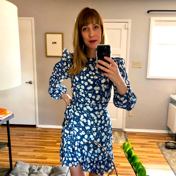 Meet your Posher, April - Picture 1 of 1